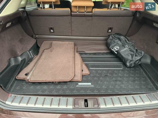 Коричневий Лексус РХ, об'ємом двигуна 2 л та пробігом 128 тис. км за 31000 $, фото 14 на Automoto.ua