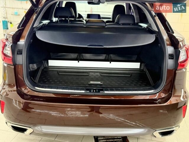 Коричневий Лексус РХ, об'ємом двигуна 2 л та пробігом 97 тис. км за 28600 $, фото 23 на Automoto.ua