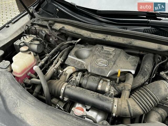 Коричневий Лексус РХ, об'ємом двигуна 2 л та пробігом 114 тис. км за 28950 $, фото 116 на Automoto.ua