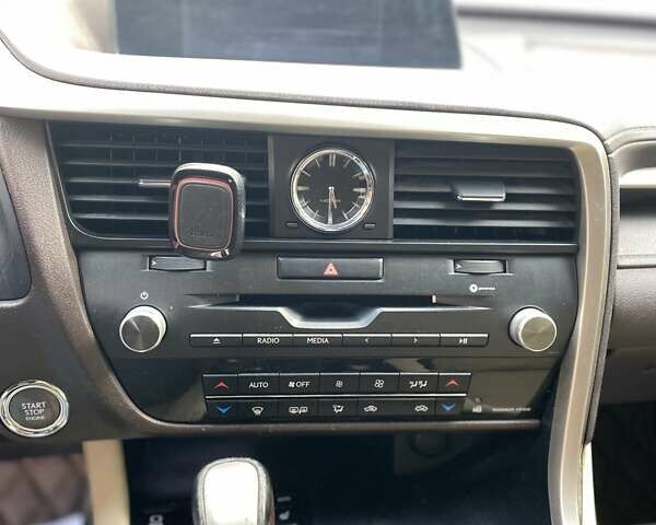 Коричневый Лексус РХ, объемом двигателя 2 л и пробегом 82 тыс. км за 26000 $, фото 8 на Automoto.ua