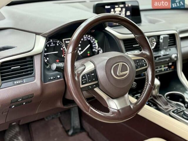 Коричневый Лексус РХ, объемом двигателя 2 л и пробегом 110 тыс. км за 33500 $, фото 3 на Automoto.ua