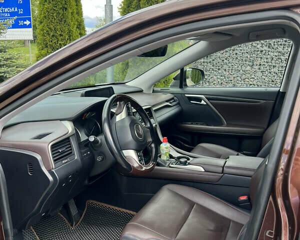 Коричневий Лексус РХ, об'ємом двигуна 2 л та пробігом 150 тис. км за 31500 $, фото 7 на Automoto.ua