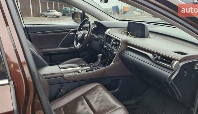 Коричневий Лексус РХ, об'ємом двигуна 2 л та пробігом 160 тис. км за 29000 $, фото 5 на Automoto.ua