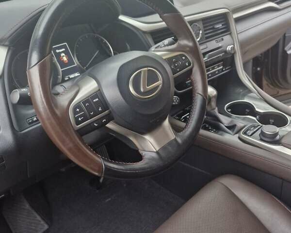 Коричневий Лексус РХ, об'ємом двигуна 2 л та пробігом 140 тис. км за 31000 $, фото 29 на Automoto.ua