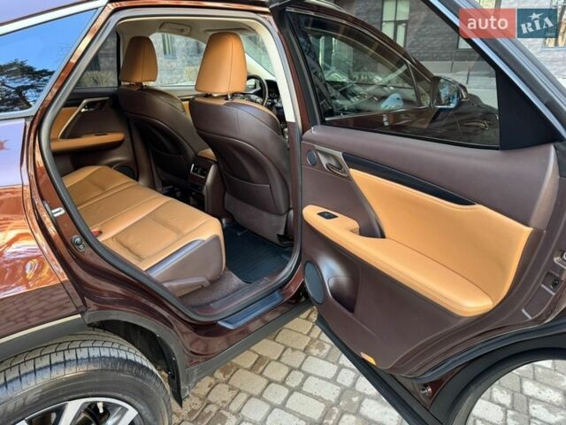 Коричневый Лексус РХ, объемом двигателя 2 л и пробегом 130 тыс. км за 28999 $, фото 52 на Automoto.ua