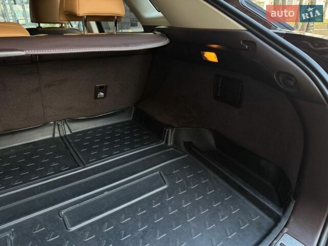 Коричневый Лексус РХ, объемом двигателя 2 л и пробегом 130 тыс. км за 28999 $, фото 65 на Automoto.ua