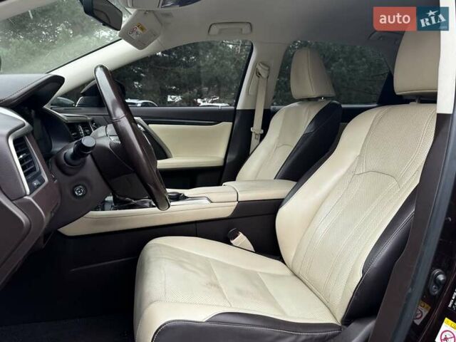 Коричневий Лексус РХ, об'ємом двигуна 2 л та пробігом 114 тис. км за 28950 $, фото 79 на Automoto.ua