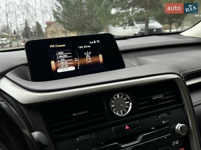 Коричневий Лексус РХ, об'ємом двигуна 2 л та пробігом 114 тис. км за 28950 $, фото 82 на Automoto.ua