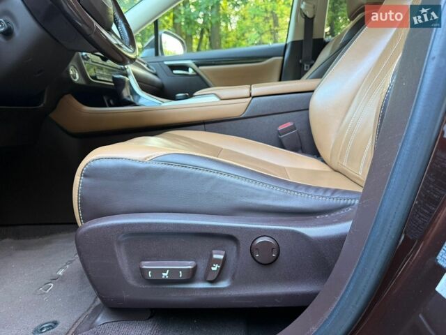 Коричневый Лексус РХ, объемом двигателя 2 л и пробегом 156 тыс. км за 29500 $, фото 13 на Automoto.ua