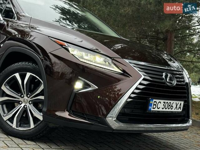 Коричневий Лексус РХ, об'ємом двигуна 2 л та пробігом 114 тис. км за 28950 $, фото 44 на Automoto.ua