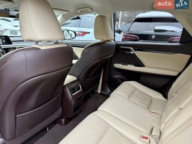 Коричневый Лексус РХ, объемом двигателя 2 л и пробегом 110 тыс. км за 33500 $, фото 17 на Automoto.ua