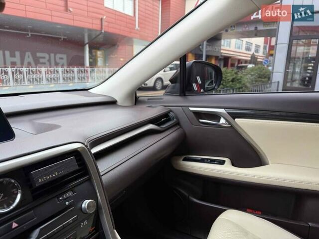 Лексус РХ 2016 в Львове на Automoto.ua Коричневый Лексус РХ, объемом двигателя 2 л и пробегом 113 тыс. км за 33900 $, фото 32 на Automoto.ua