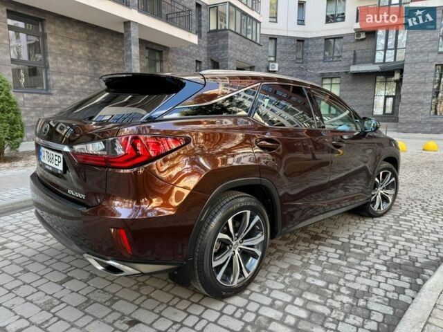 Коричневый Лексус РХ, объемом двигателя 2 л и пробегом 130 тыс. км за 28999 $, фото 3 на Automoto.ua