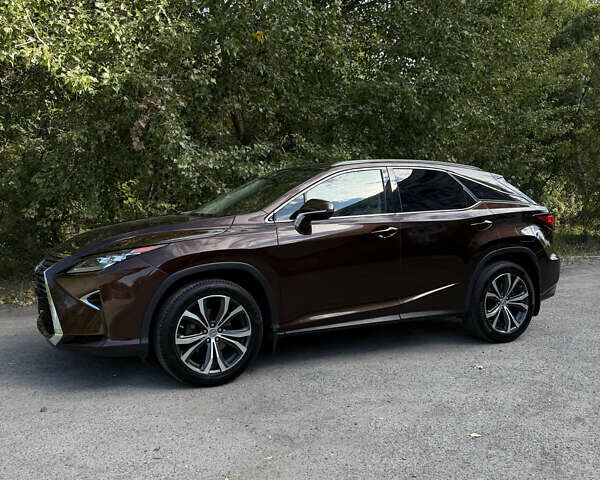 Коричневый Лексус РХ, объемом двигателя 2 л и пробегом 130 тыс. км за 29999 $, фото 3 на Automoto.ua