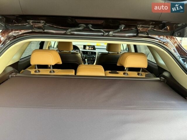 Коричневый Лексус РХ, объемом двигателя 2 л и пробегом 130 тыс. км за 28999 $, фото 62 на Automoto.ua