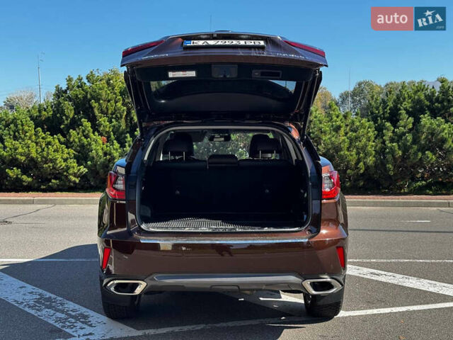 Коричневий Лексус РХ, об'ємом двигуна 2 л та пробігом 170 тис. км за 26900 $, фото 20 на Automoto.ua