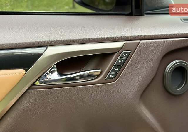 Коричневый Лексус РХ, объемом двигателя 2 л и пробегом 130 тыс. км за 34000 $, фото 14 на Automoto.ua