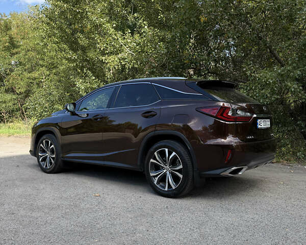 Коричневый Лексус РХ, объемом двигателя 2 л и пробегом 130 тыс. км за 29999 $, фото 4 на Automoto.ua