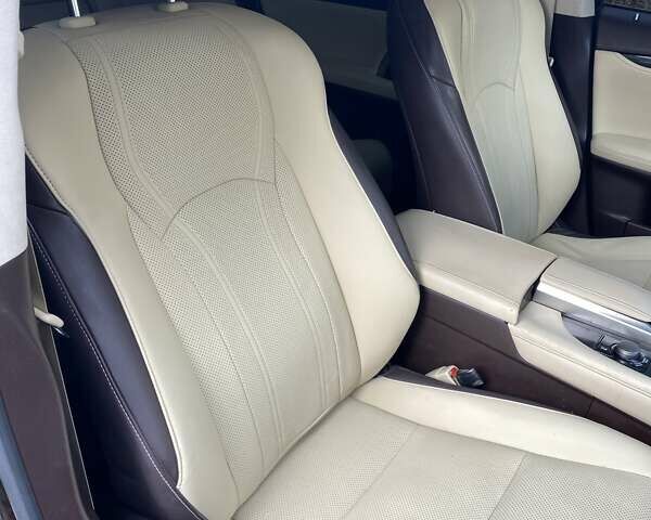 Коричневый Лексус РХ, объемом двигателя 2 л и пробегом 82 тыс. км за 26000 $, фото 9 на Automoto.ua