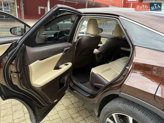 Лексус РХ 2016 в Львове на Automoto.ua Коричневый Лексус РХ, объемом двигателя 2 л и пробегом 113 тыс. км за 33900 $, фото 34 на Automoto.ua