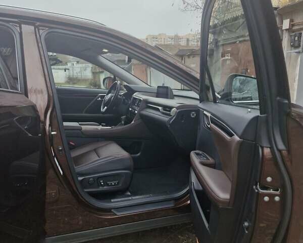 Коричневий Лексус РХ, об'ємом двигуна 2 л та пробігом 140 тис. км за 31000 $, фото 26 на Automoto.ua