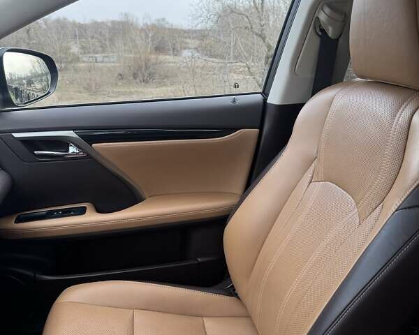 Коричневый Лексус РХ, объемом двигателя 2 л и пробегом 70 тыс. км за 34800 $, фото 9 на Automoto.ua