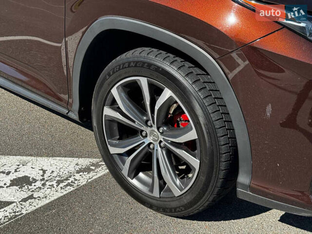 Коричневий Лексус РХ, об'ємом двигуна 2 л та пробігом 170 тис. км за 26900 $, фото 18 на Automoto.ua