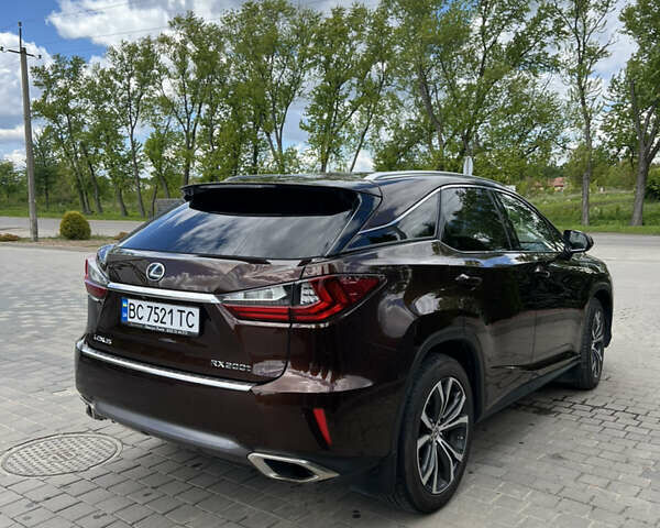 Коричневий Лексус РХ, об'ємом двигуна 2 л та пробігом 150 тис. км за 31500 $, фото 3 на Automoto.ua