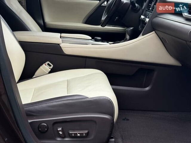 Коричневий Лексус РХ, об'ємом двигуна 2 л та пробігом 114 тис. км за 28950 $, фото 87 на Automoto.ua