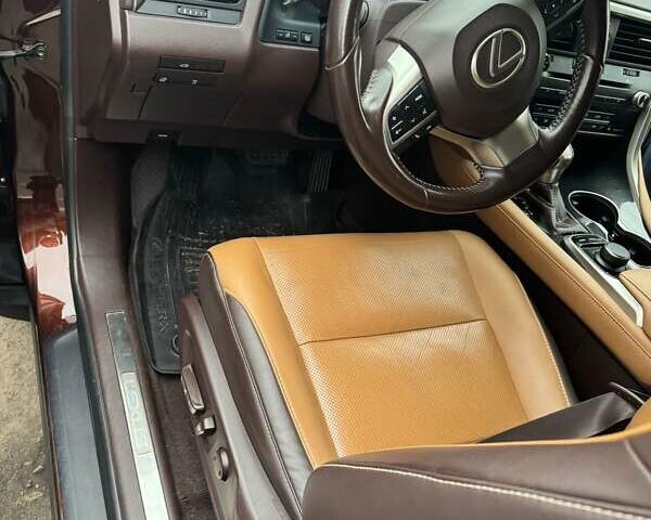 Коричневий Лексус РХ, об'ємом двигуна 2 л та пробігом 128 тис. км за 31000 $, фото 10 на Automoto.ua