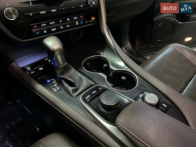 Коричневый Лексус РХ, объемом двигателя 2 л и пробегом 104 тыс. км за 32500 $, фото 24 на Automoto.ua