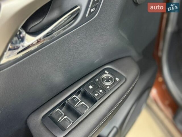 Коричневий Лексус РХ, об'ємом двигуна 2 л та пробігом 97 тис. км за 28600 $, фото 25 на Automoto.ua