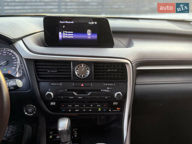 Коричневий Лексус РХ, об'ємом двигуна 2 л та пробігом 160 тис. км за 28300 $, фото 44 на Automoto.ua