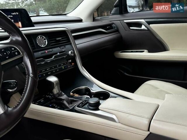 Коричневий Лексус РХ, об'ємом двигуна 2 л та пробігом 114 тис. км за 28950 $, фото 80 на Automoto.ua