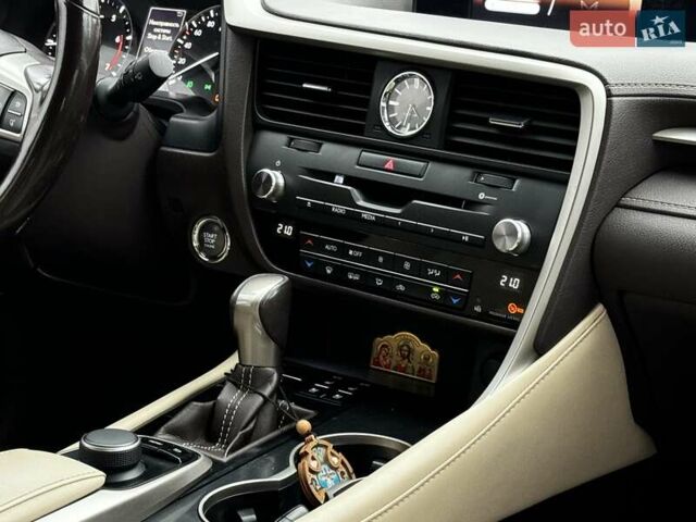 Коричневий Лексус РХ, об'ємом двигуна 2 л та пробігом 114 тис. км за 28950 $, фото 101 на Automoto.ua