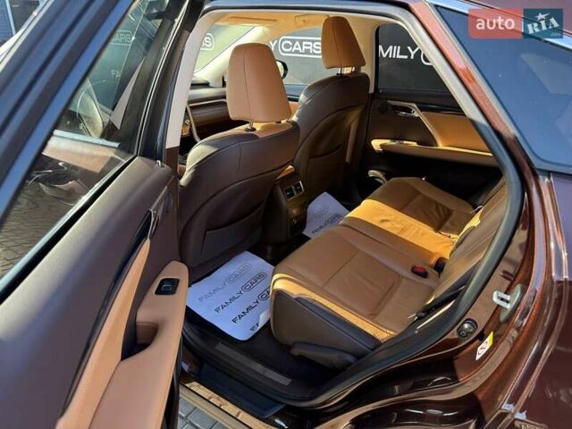 Коричневий Лексус РХ, об'ємом двигуна 2 л та пробігом 178 тис. км за 26500 $, фото 24 на Automoto.ua