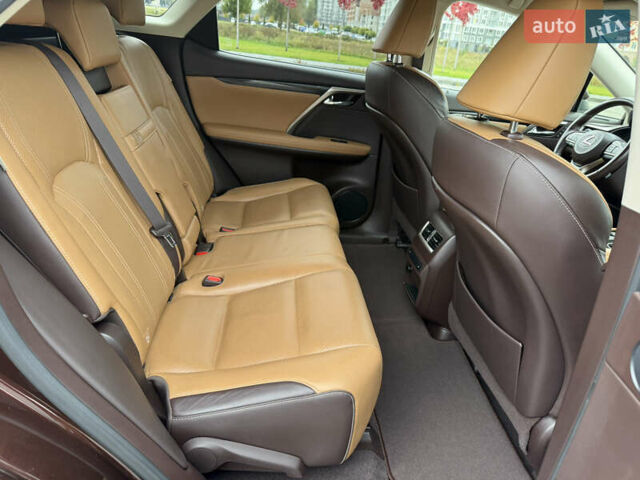 Коричневый Лексус РХ, объемом двигателя 2 л и пробегом 58 тыс. км за 33850 $, фото 27 на Automoto.ua