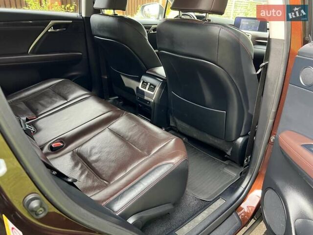 Коричневий Лексус РХ, об'ємом двигуна 2 л та пробігом 105 тис. км за 39000 $, фото 7 на Automoto.ua