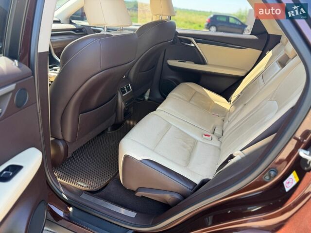 Коричневый Лексус РХ, объемом двигателя 2 л и пробегом 123 тыс. км за 32500 $, фото 28 на Automoto.ua
