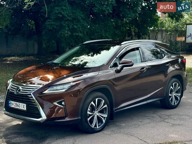 Коричневий Лексус РХ, об'ємом двигуна 2 л та пробігом 228 тис. км за 25900 $, фото 2 на Automoto.ua
