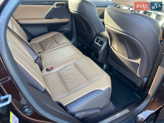 Коричневый Лексус РХ, объемом двигателя 2 л и пробегом 147 тыс. км за 31500 $, фото 21 на Automoto.ua
