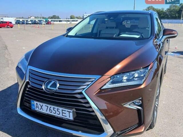 Коричневий Лексус РХ, об'ємом двигуна 2 л та пробігом 70 тис. км за 37700 $, фото 6 на Automoto.ua