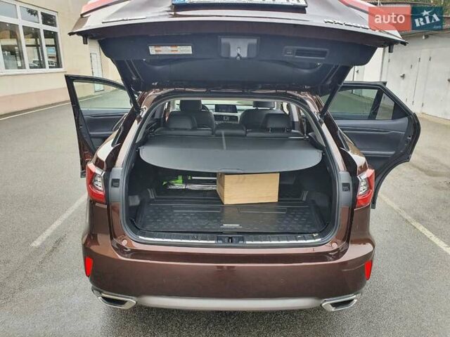 Коричневый Лексус РХ, объемом двигателя 2 л и пробегом 90 тыс. км за 39900 $, фото 13 на Automoto.ua