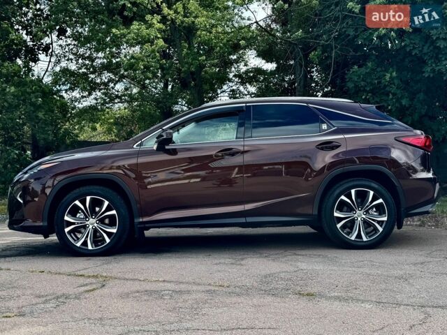 Коричневий Лексус РХ, об'ємом двигуна 2 л та пробігом 228 тис. км за 25900 $, фото 3 на Automoto.ua