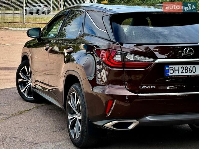 Коричневий Лексус РХ, об'ємом двигуна 2 л та пробігом 228 тис. км за 25900 $, фото 24 на Automoto.ua