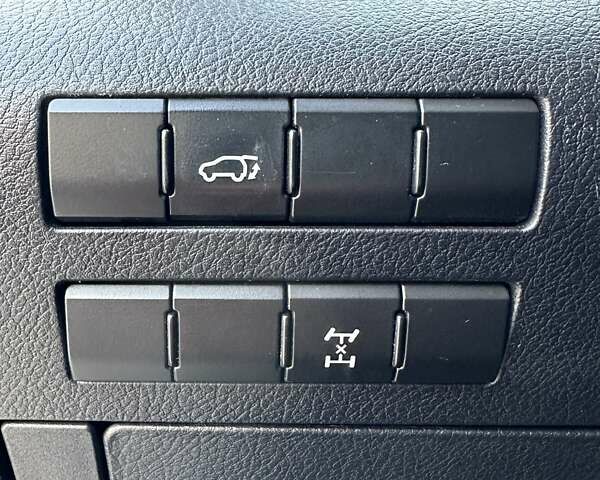 Коричневый Лексус РХ, объемом двигателя 2 л и пробегом 71 тыс. км за 36500 $, фото 23 на Automoto.ua