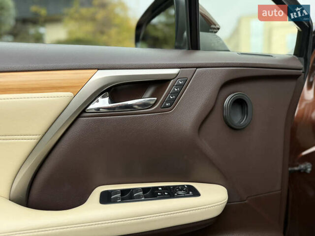 Коричневий Лексус РХ, об'ємом двигуна 3.46 л та пробігом 118 тис. км за 37900 $, фото 26 на Automoto.ua