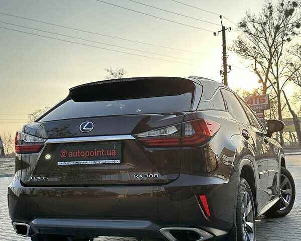 Коричневый Лексус РХ, объемом двигателя 2 л и пробегом 71 тыс. км за 36500 $, фото 6 на Automoto.ua