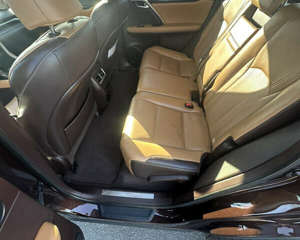 Коричневий Лексус РХ, об'ємом двигуна 2 л та пробігом 118 тис. км за 36900 $, фото 14 на Automoto.ua