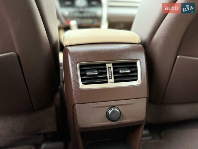 Коричневий Лексус РХ, об'ємом двигуна 3.46 л та пробігом 118 тис. км за 37900 $, фото 58 на Automoto.ua